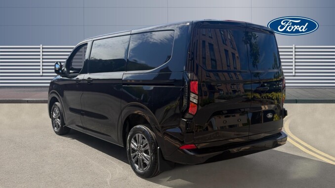 Ford Transit Custom 280 L1 Diesel Fwd 2.0 EcoBlue 136ps H1 Van Limited - Image 2